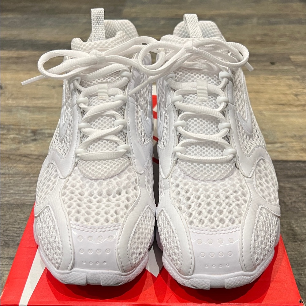 NIKE Zoom Air white trainers
